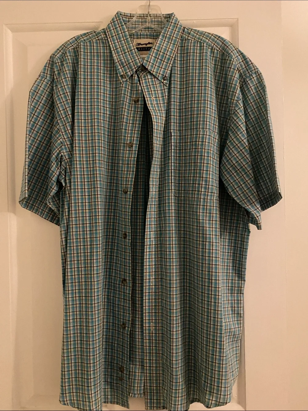 Wrangler Teal and Blue Plaid Short-Sleeve Button-Down Shirt